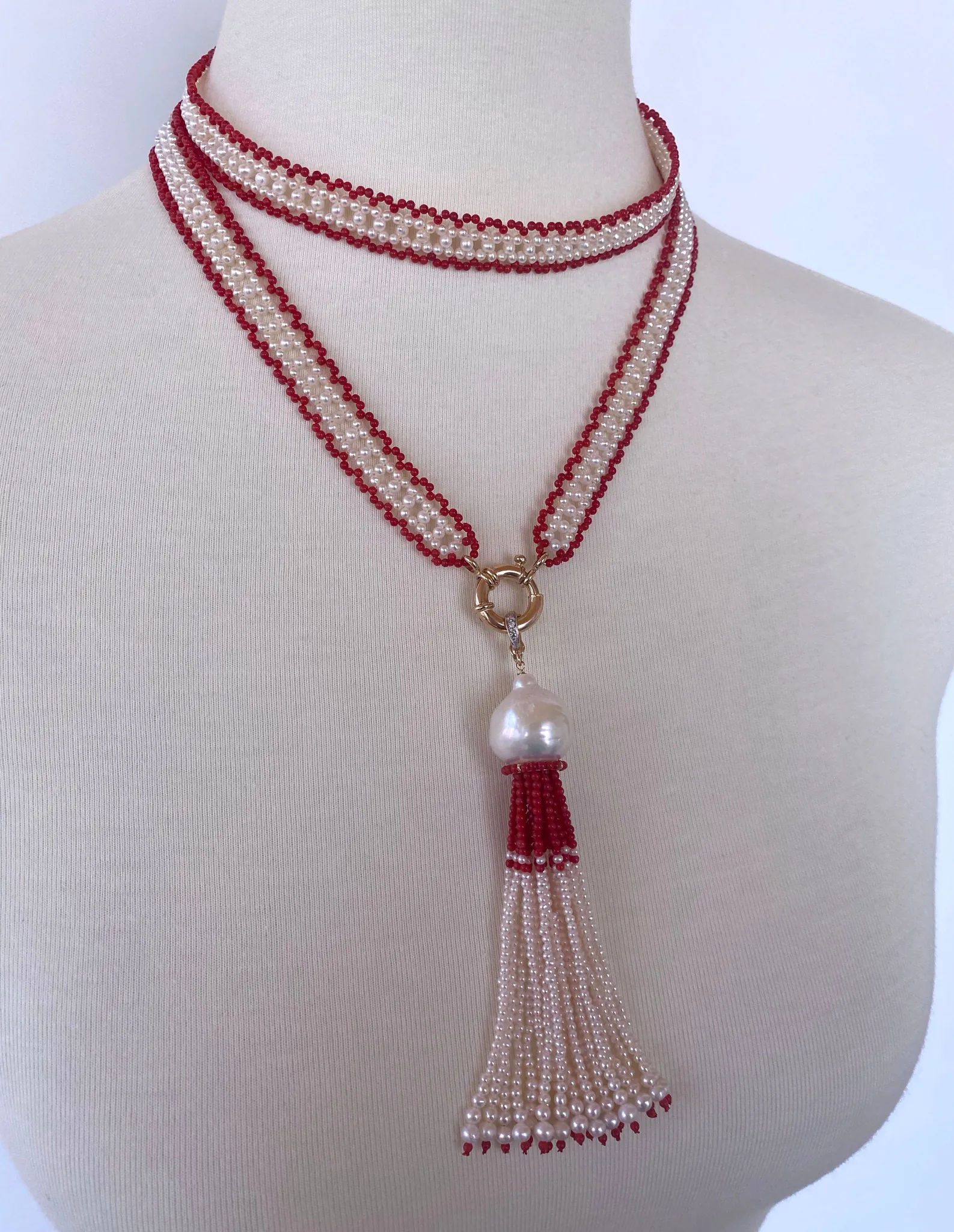 Fine Woven Coral & Pearl Satuoir with Baroque Tassel & 14k Yellow Gold - Image 10
