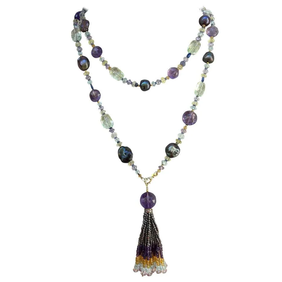 Black Pearl Sautoir with Semi-Precious Beads, gold parts and tassel - Image 18