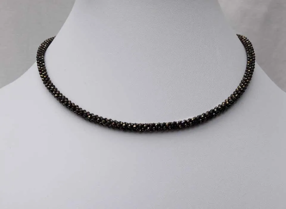 Marina J Black Spinel Rope Necklace, Garnet Vintage Brooch and 14 K Gold Clasp - Image 3
