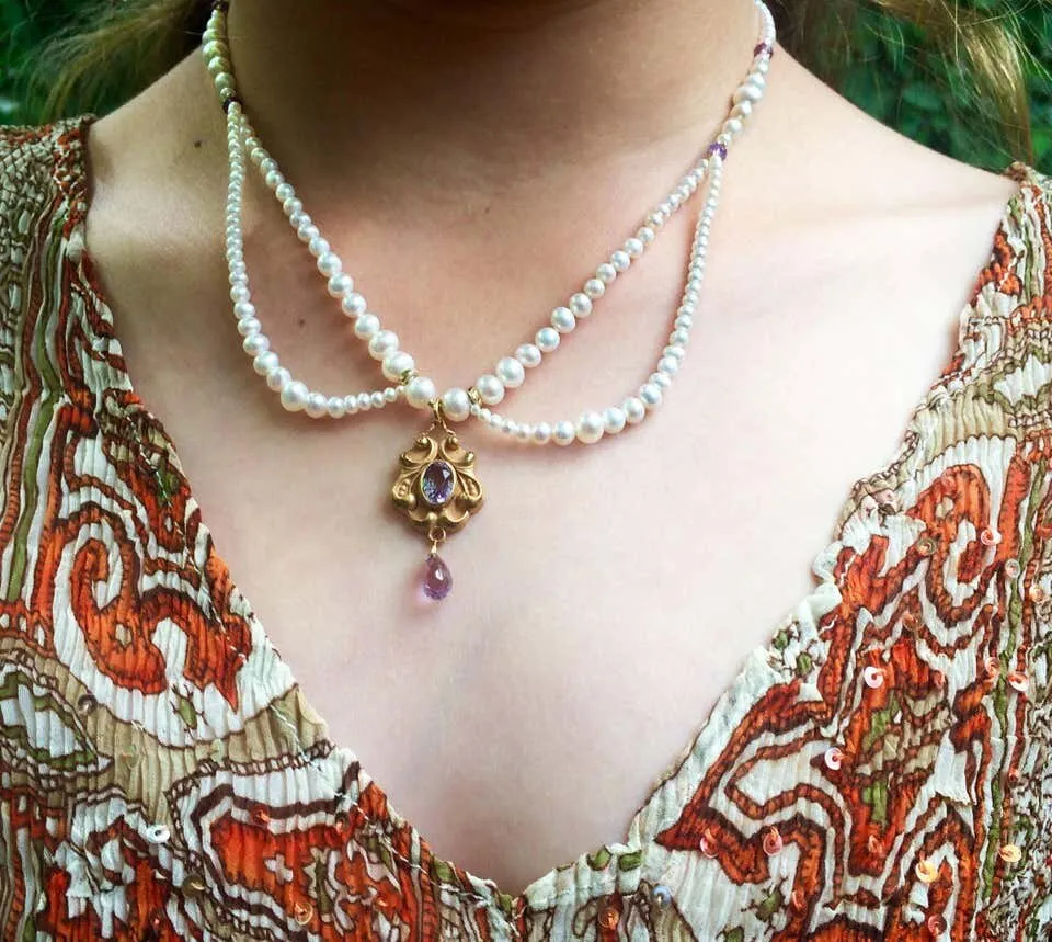 Marina J Graduated Pearl and Amethyst Necklace with Vintage Gold Pendant - Image 5