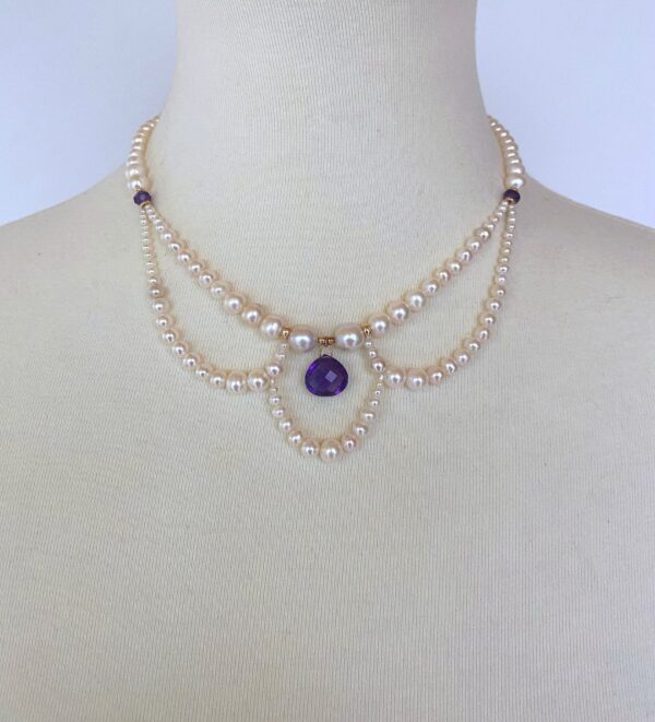 Graduated Pearl Necklace with Teardrop Amethyst and 14K Yellow Gold