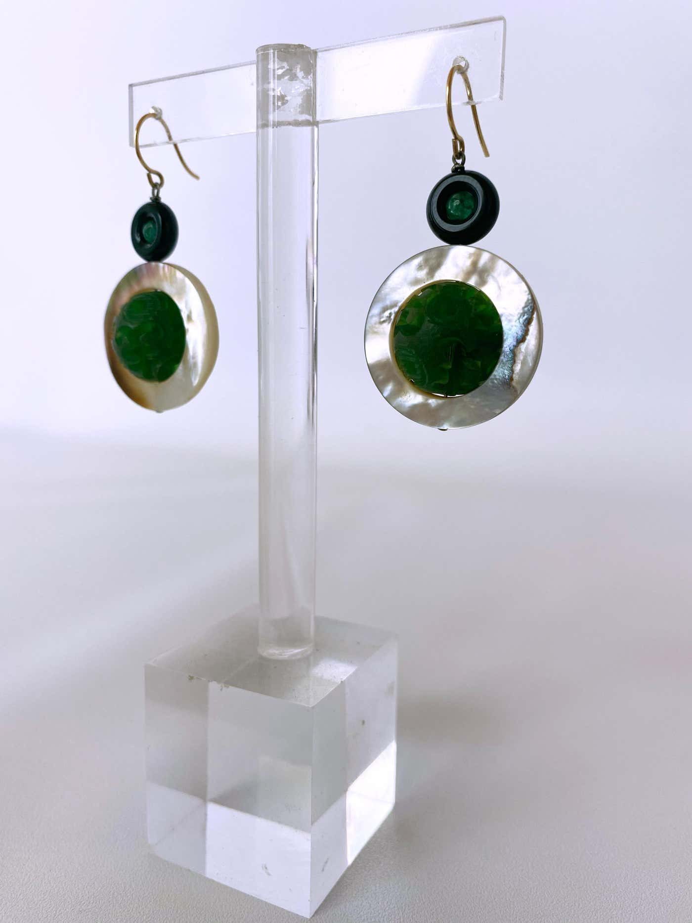 Mother of Pearl, Emerald, Onyx and Bakelite Earrings, 14k Yellow Gold - Image 7