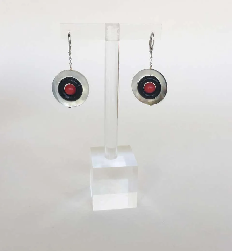 Mother of Pearl,Onyx and Red Coral Earrings with 14 K White Gold - Image 4