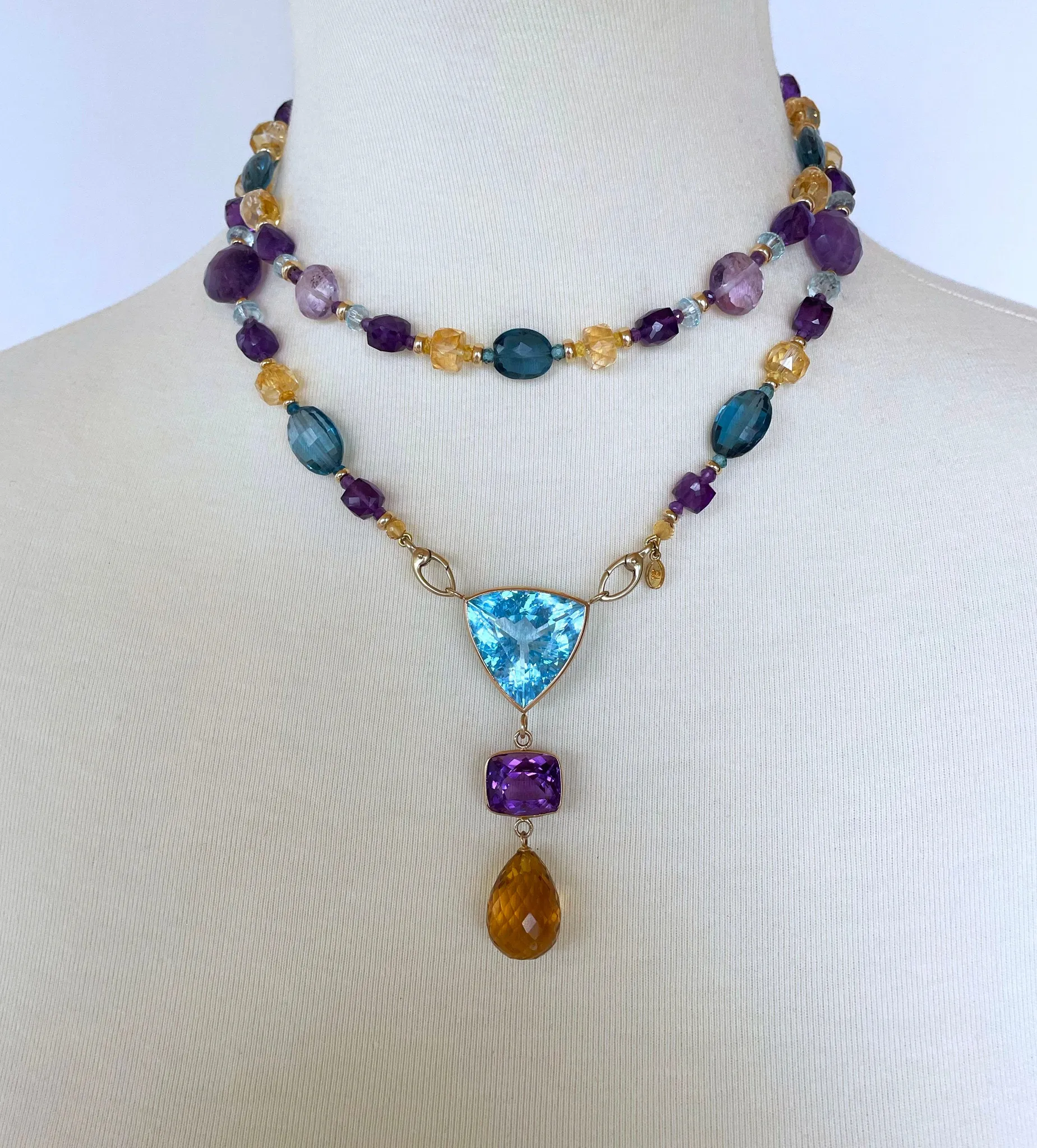 Multi shaped and Jewel Sautoir with Graduated Drop Tassel and 14K Yellow Gold - Image 5