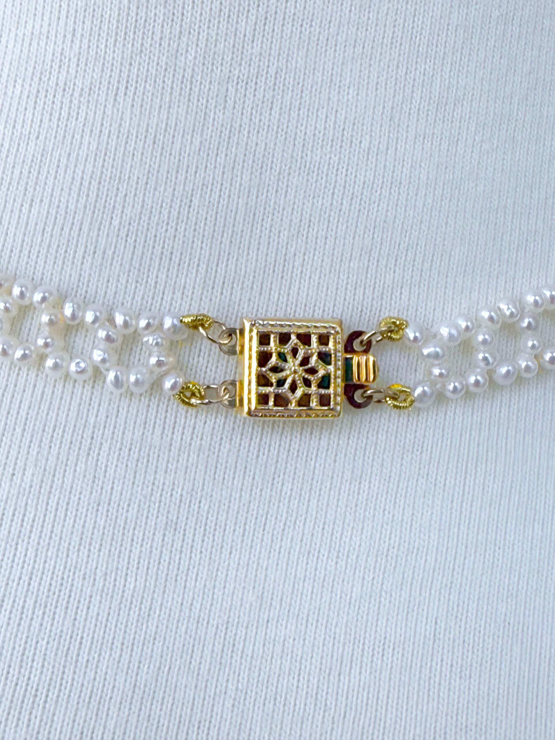 Natural Pearl Woven Necklace with Floral Mosaic Centerpiece & Gold Clasp - Image 5