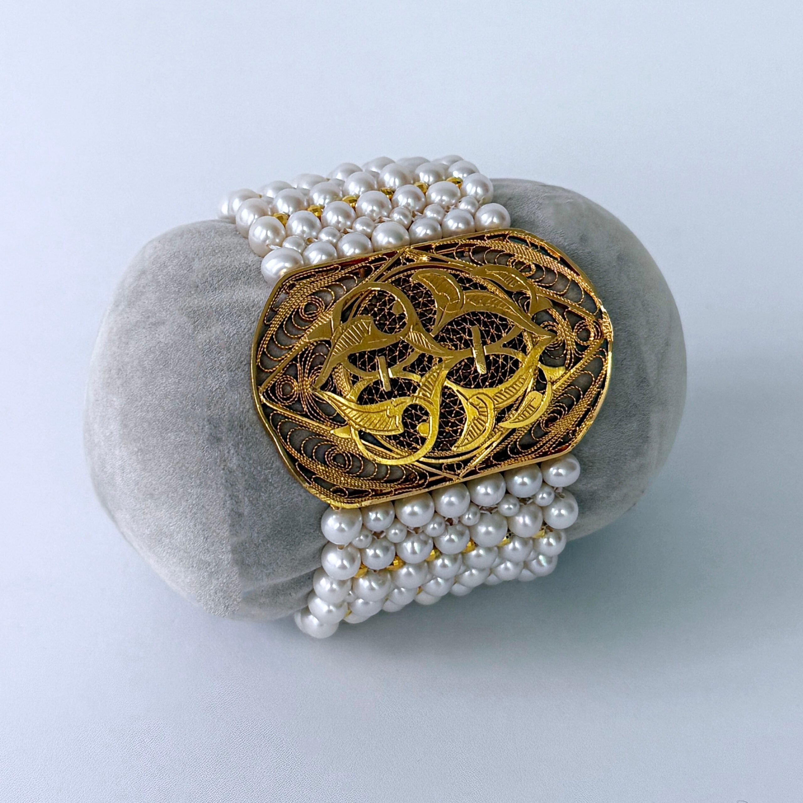 One Of A Kind Pearl Bracelet with 18k Plated Centerpiece - Image 3