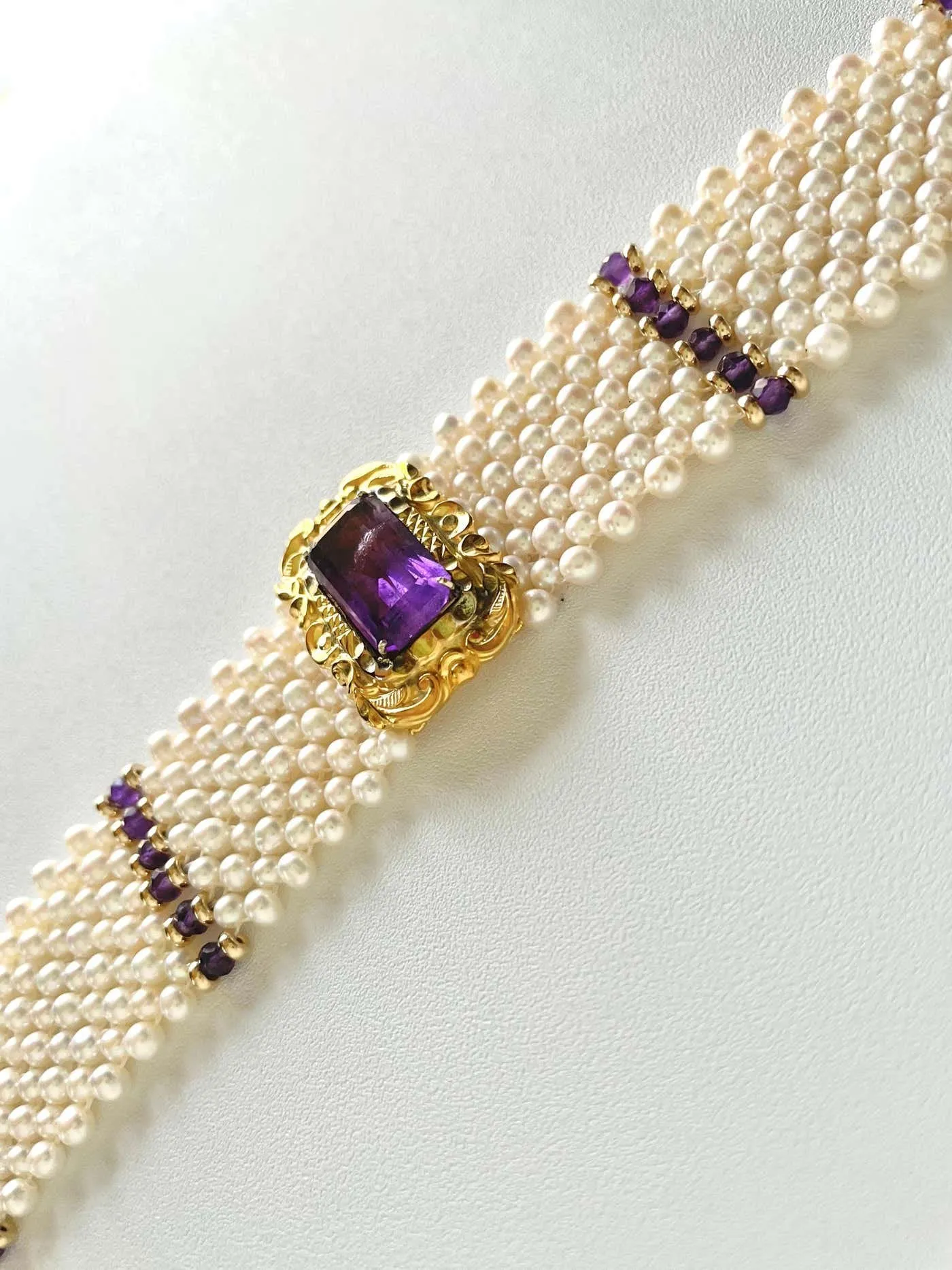 Pearl, Amethyst and Vintage Centerpiece Choker with 14k Yellow Gold - Image 6