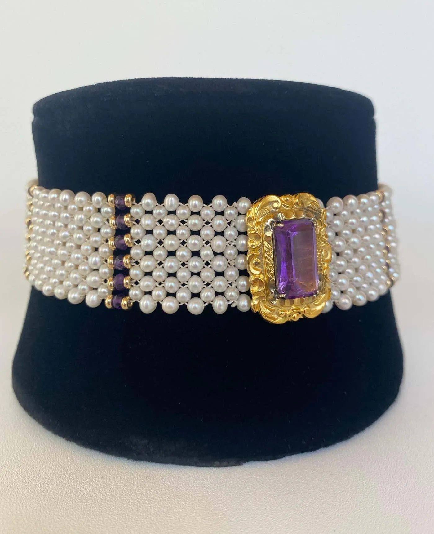 Pearl, Amethyst and Vintage Centerpiece Choker with 14k Yellow Gold - Image 10