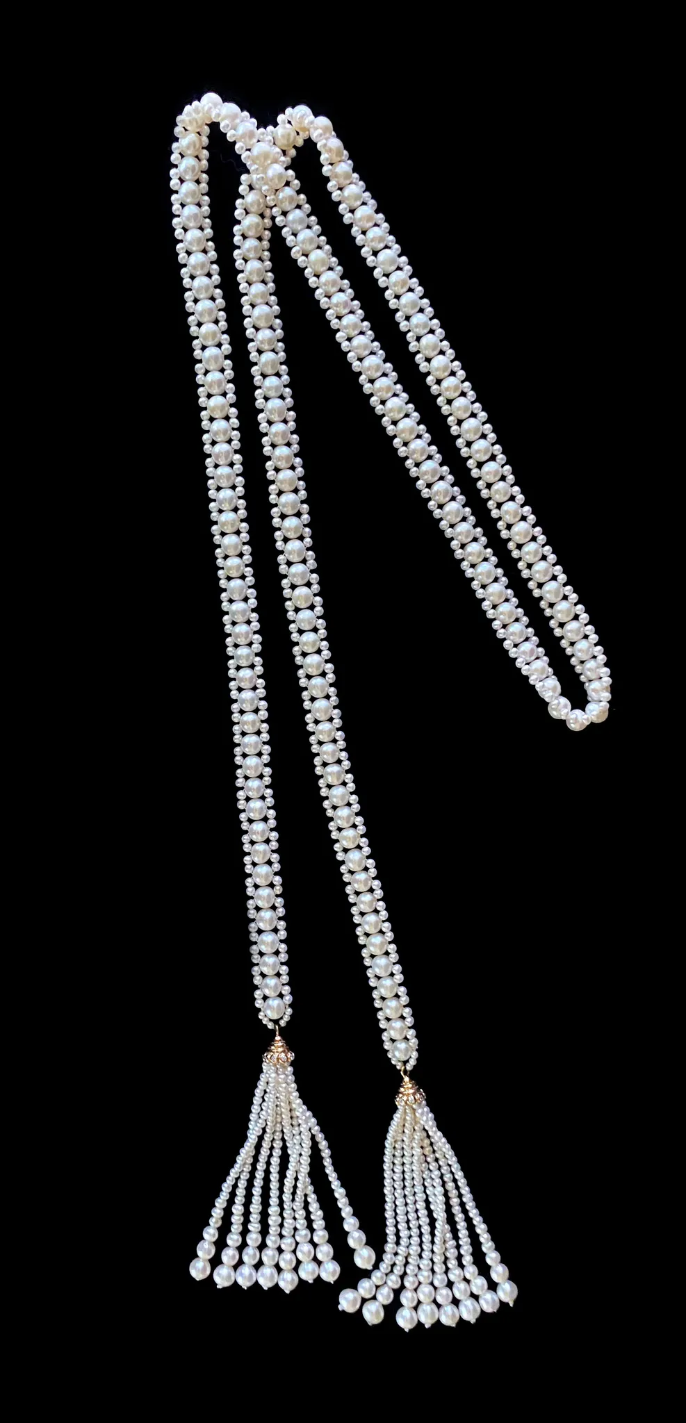 Pearl Sautoir with 14 Karat Gold and Diamond Cup and Pearl Tassels - Image 14