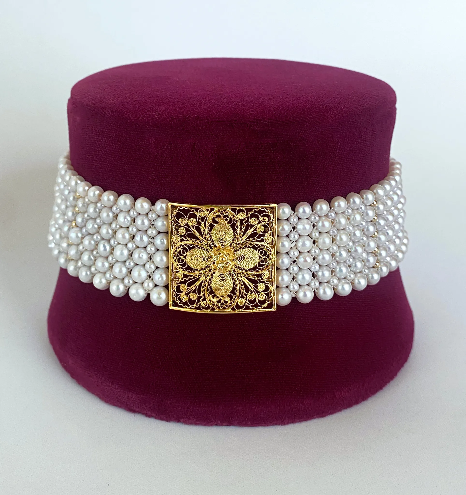 Pearl Woven Choker with 18k Yellow Gold Floral Centerpiece and Findings - Image 7
