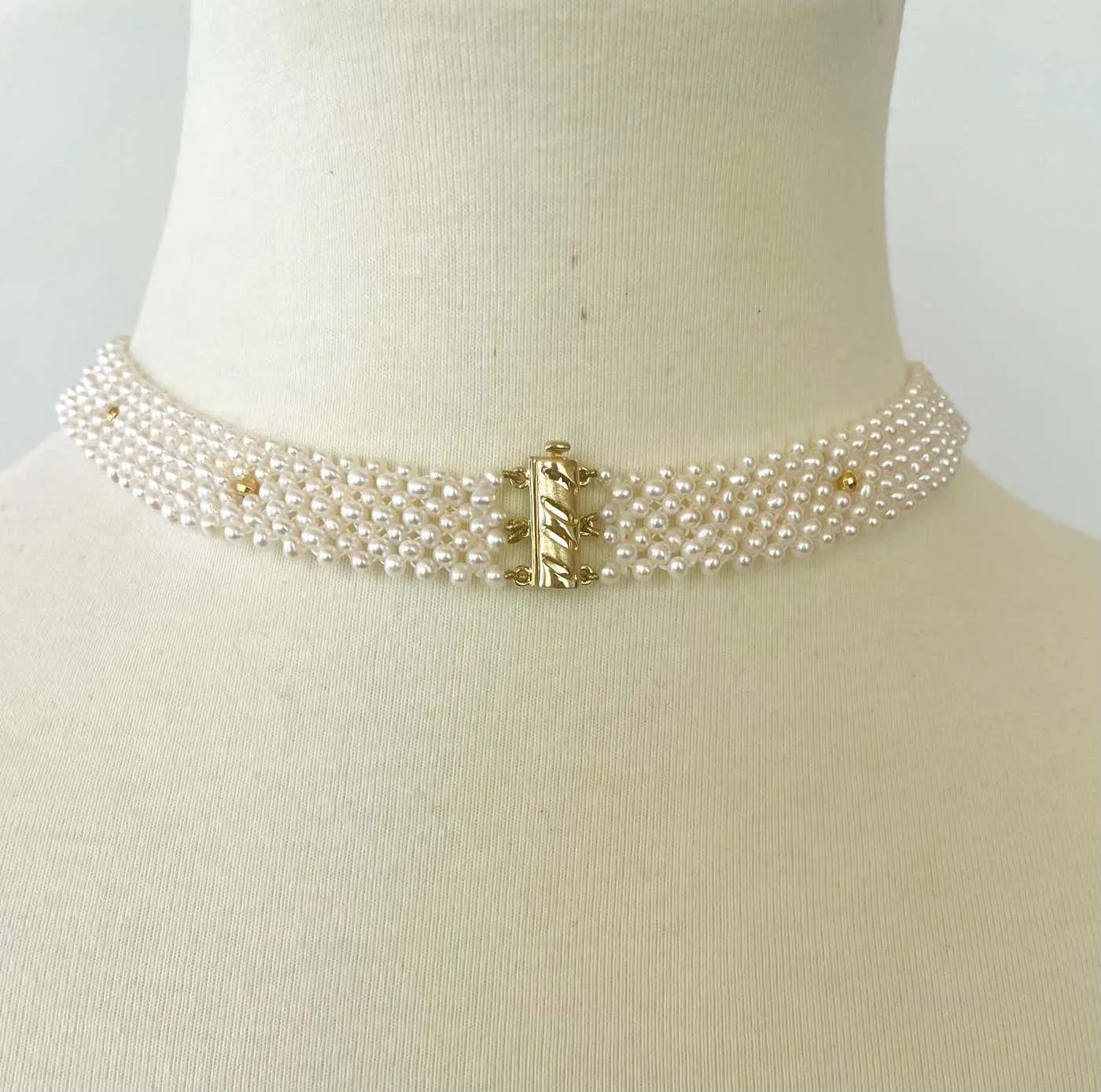 Woven Pearl Necklace With Gold Plated Vintage Garnet Brooch - Image 10