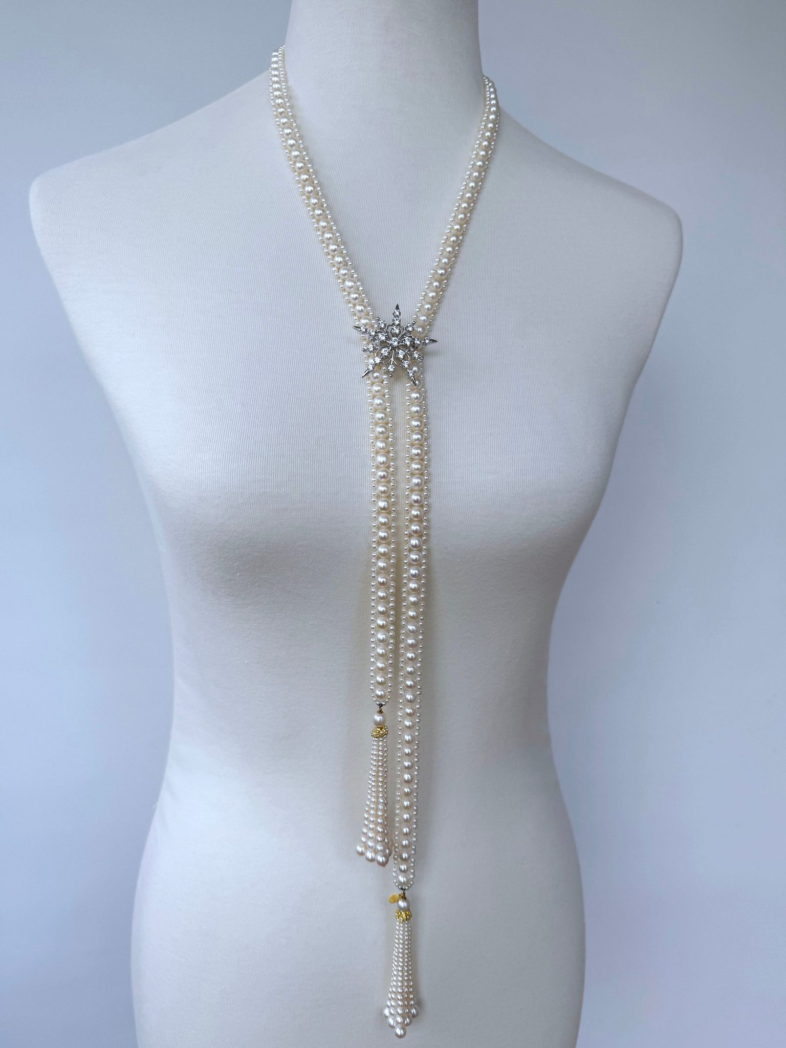 Solid 14k Yellow Gold Pearl Sautoir with Graduated Tassels - Image 7